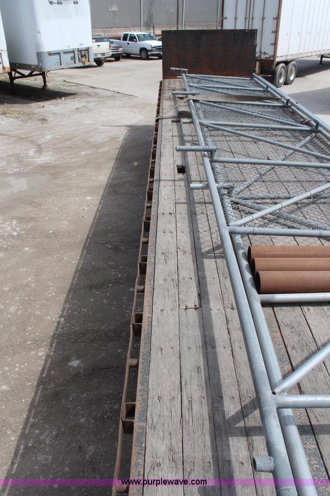 image for item K6828 1995 Trailmobile flatbed trailer