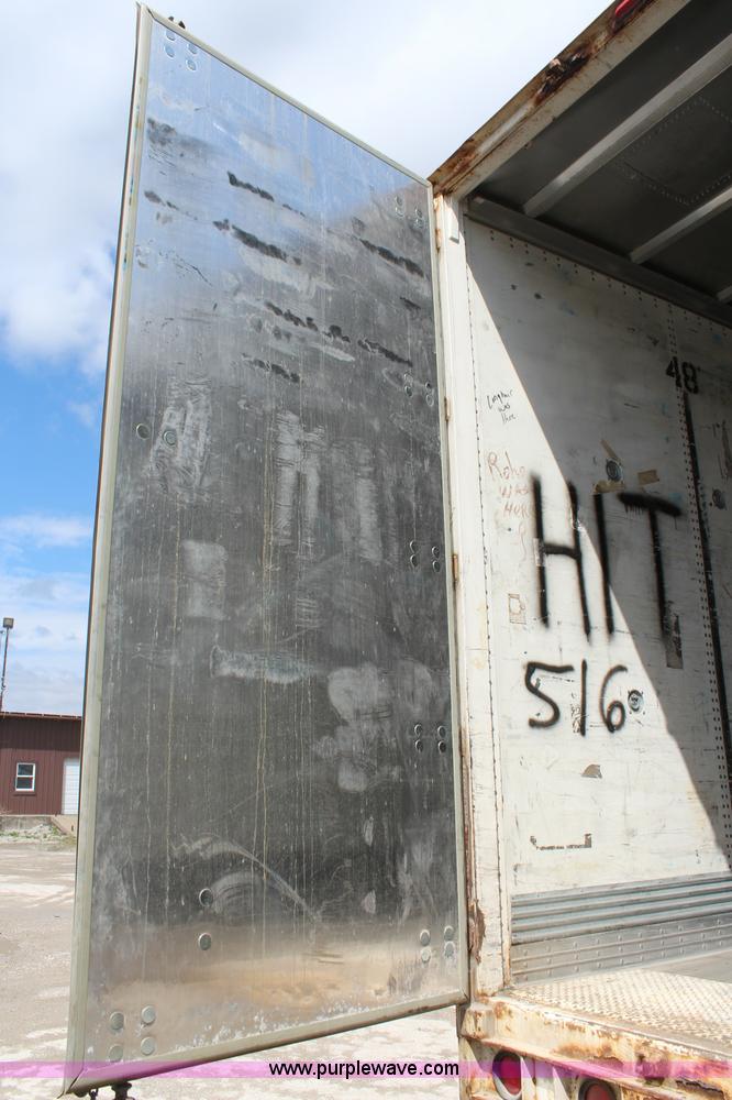 image for item K6830 2000 Wabash dry van trailer