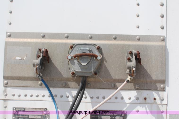 image for item K6832 1996 Trailmobile dry van trailer