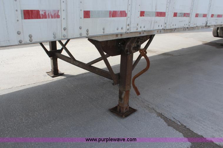 image for item K6832 1996 Trailmobile dry van trailer