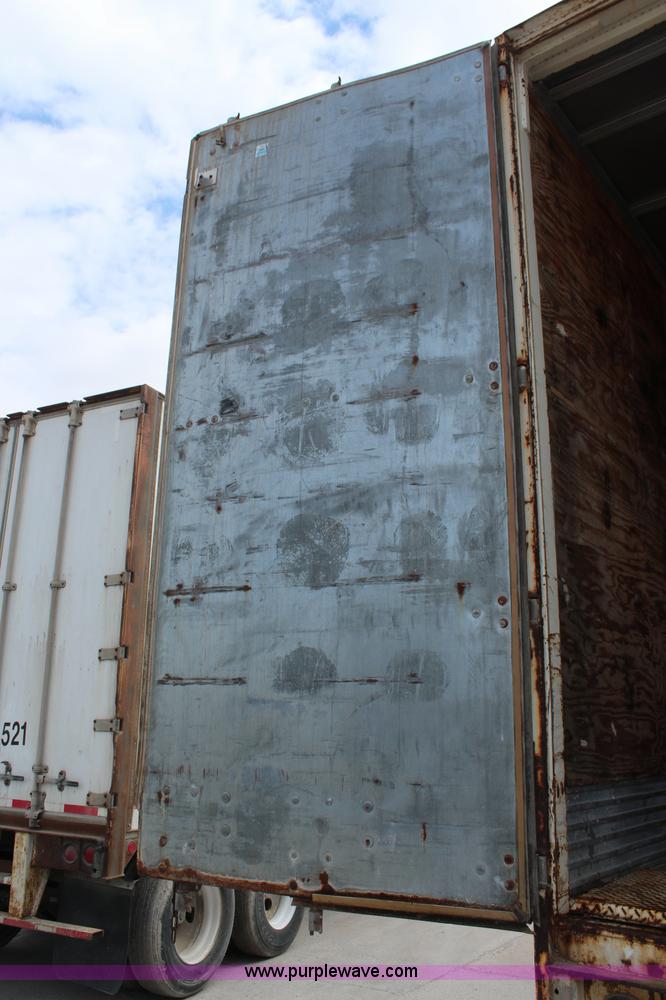 image for item K6833 1995 Trailmobile dry van trailer