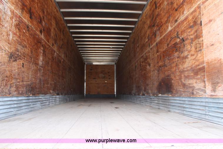 image for item K6833 1995 Trailmobile dry van trailer