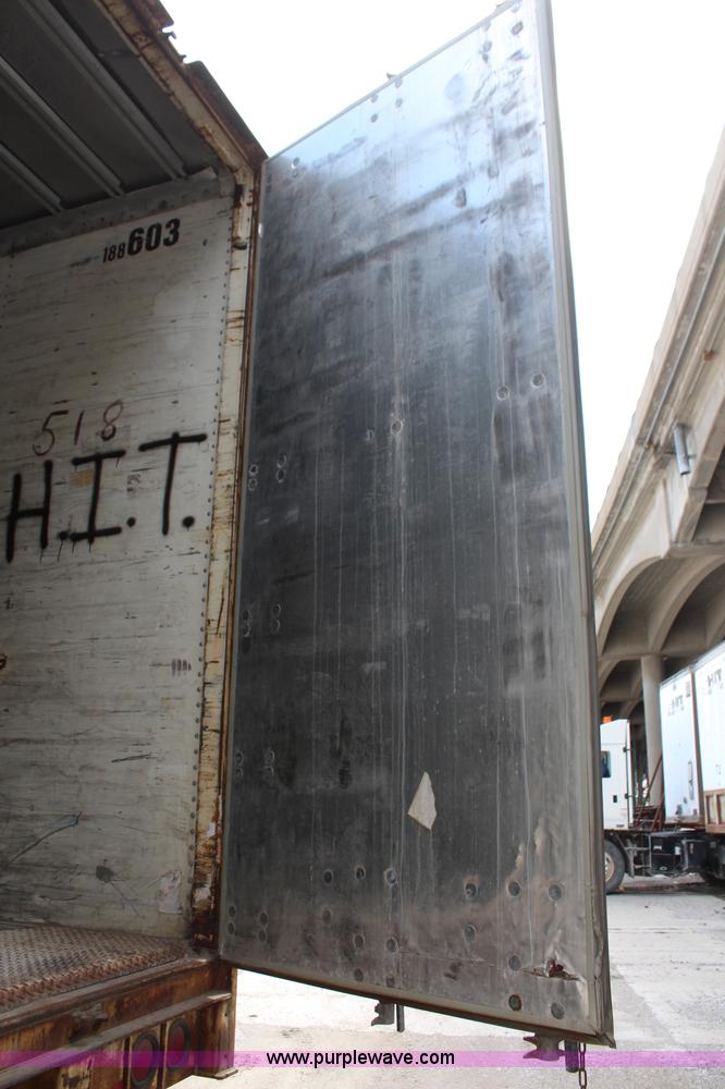 image for item K6834 1996 Trailmobile dry van trailer