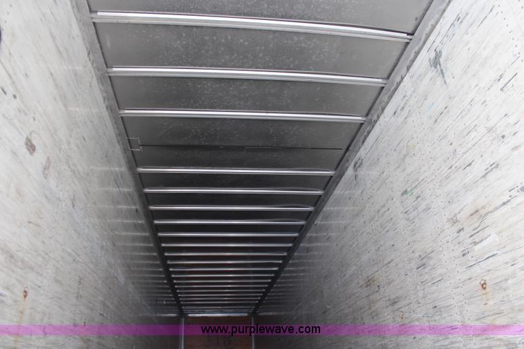 image for item K6834 1996 Trailmobile dry van trailer