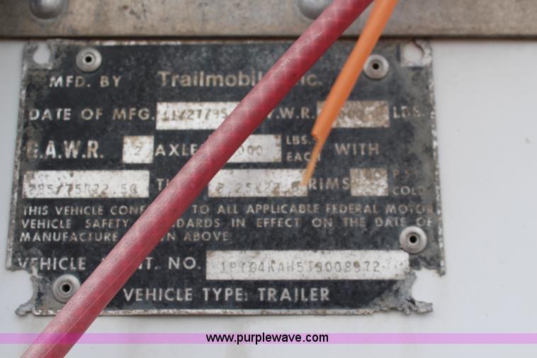 image for item K6835 1996 Trailmobile dry van trailer