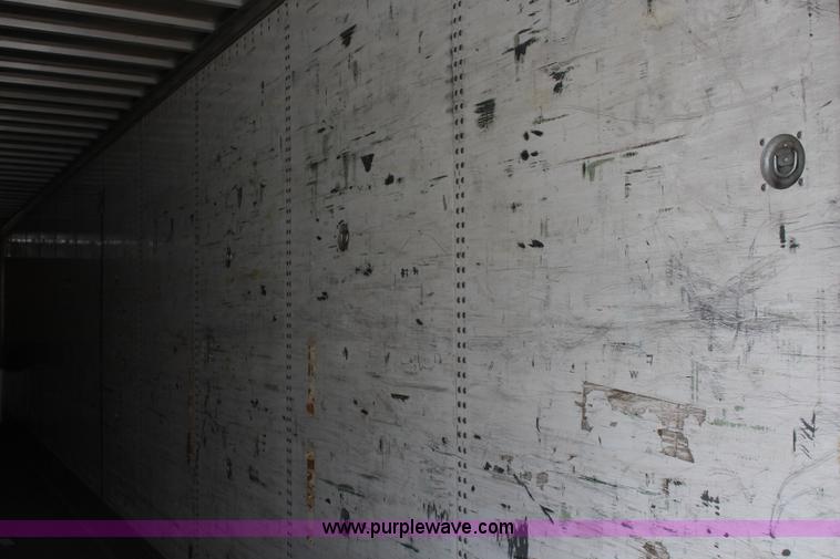 image for item K6837 2000 Wabash dry van trailer