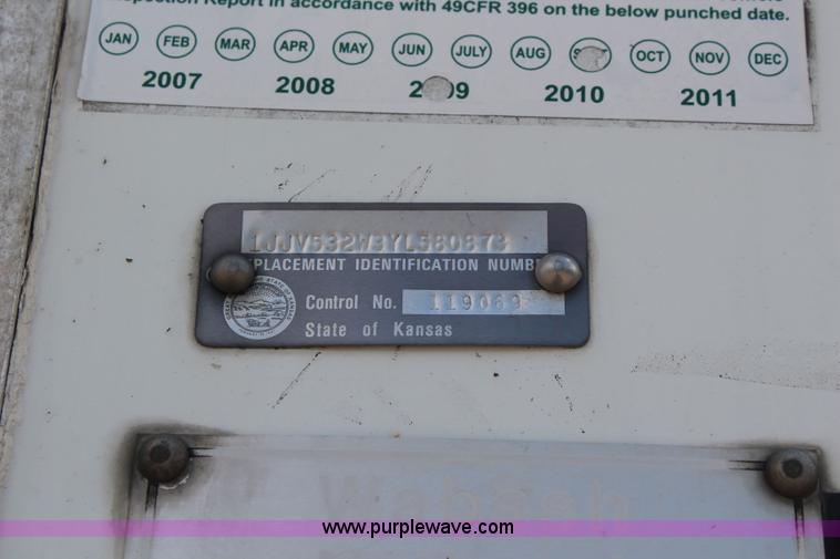 image for item K6837 2000 Wabash dry van trailer