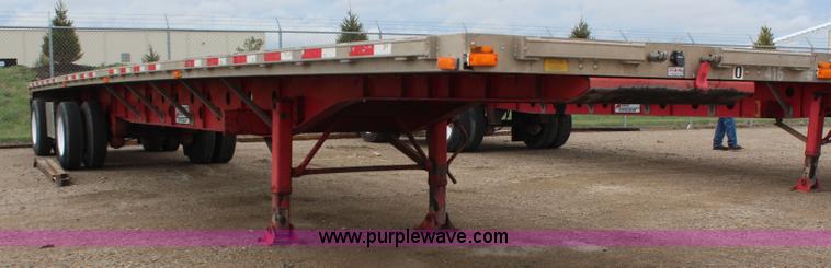 image for item K6838 2005 Transcraft Eagle flatbed trailer