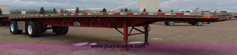 image for item K6839 2005 Transcraft Eagle flatbed trailer