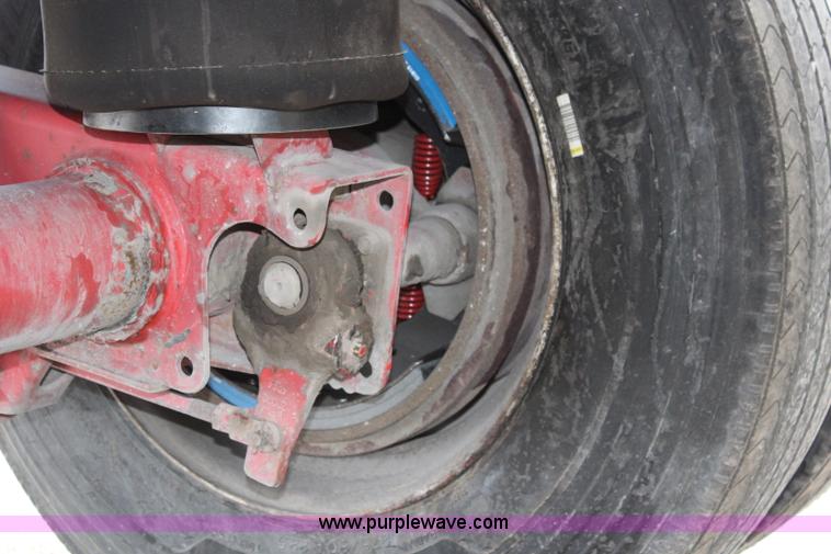 image for item K6839 2005 Transcraft Eagle flatbed trailer