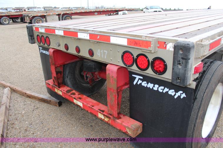 image for item K6840 2005 Transcraft Eagle flatbed trailer