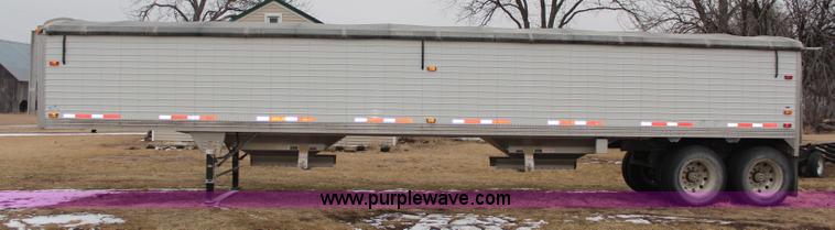 image for item K7167 2011 Timpte double hopper grain trailer