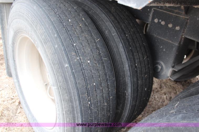 image for item K7167 2011 Timpte double hopper grain trailer