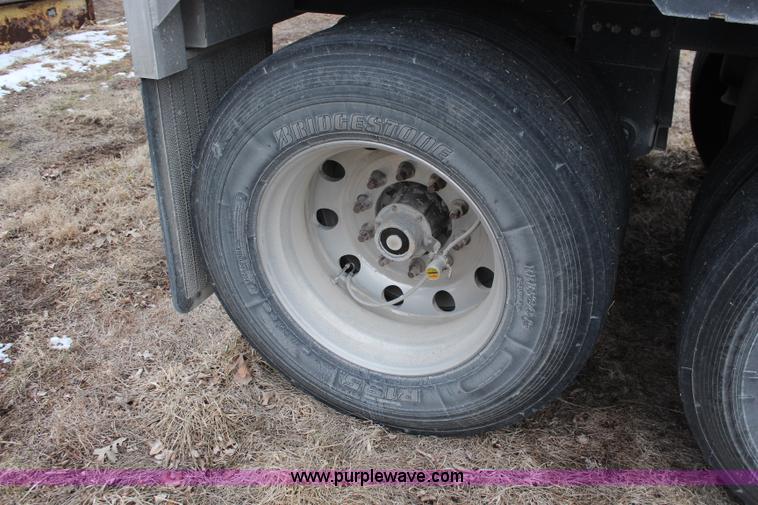 image for item K7167 2011 Timpte double hopper grain trailer