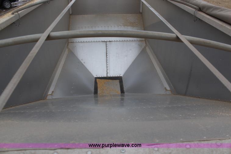 image for item K7167 2011 Timpte double hopper grain trailer