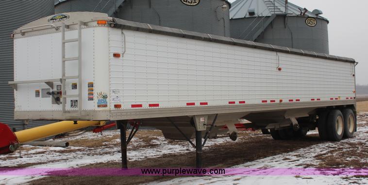 image for item K7169 1999 Timpte double hopper grain trailer