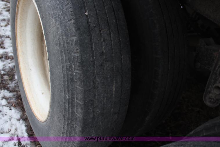 image for item K7169 1999 Timpte double hopper grain trailer