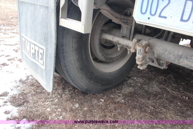 image for item K7169 1999 Timpte double hopper grain trailer