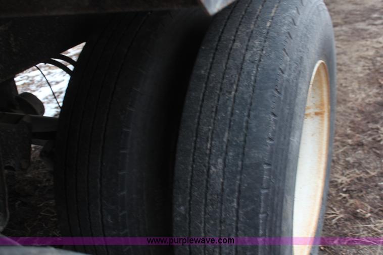 image for item K7169 1999 Timpte double hopper grain trailer