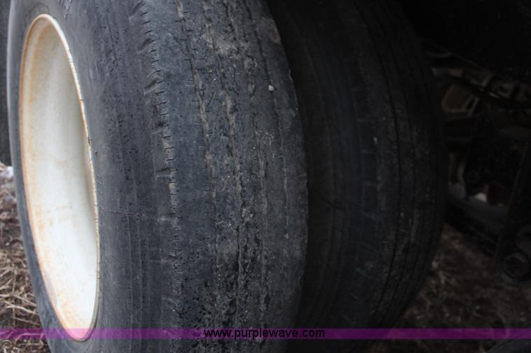 image for item K7169 1999 Timpte double hopper grain trailer