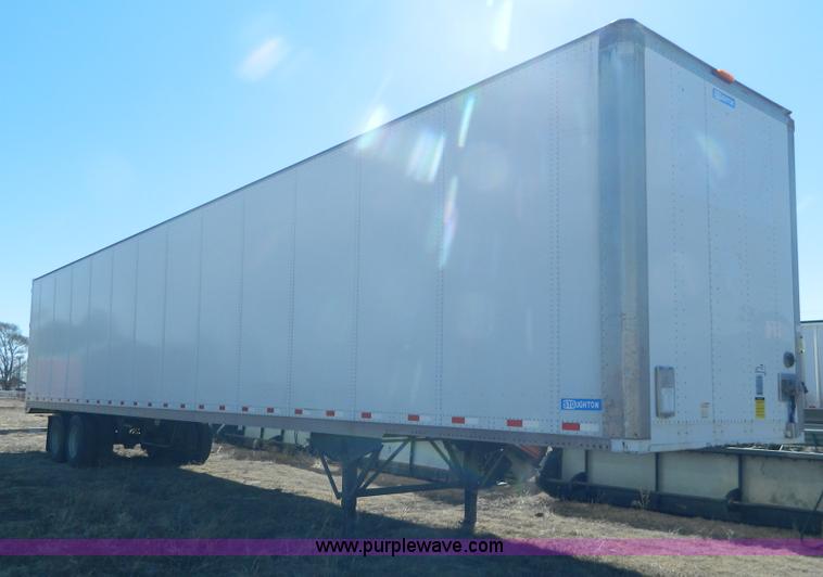 image for item K8012 2006 Stoughton dry van trailer