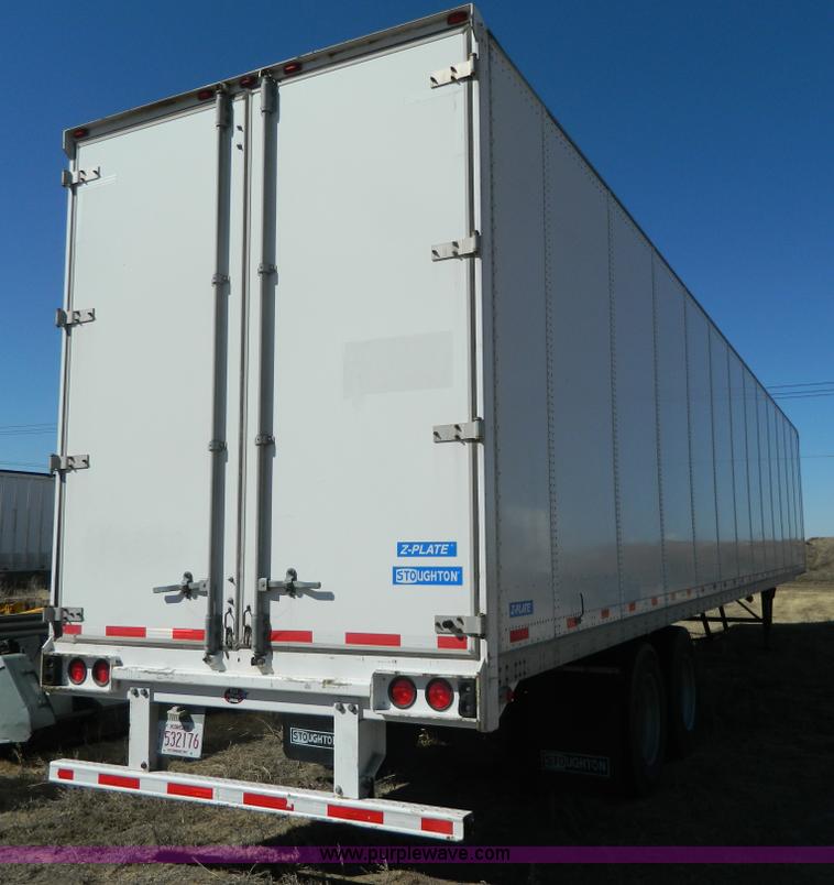 image for item K8012 2006 Stoughton dry van trailer