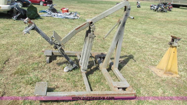 image for item AY9939 Assorted items