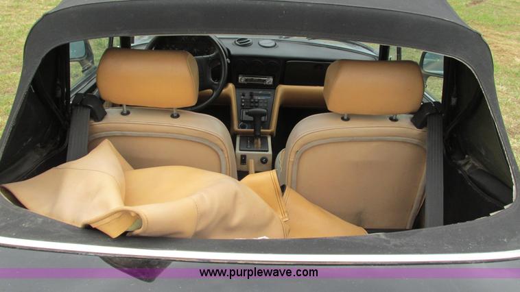 image for item AY9940 1992 Alfa Romeo Spider Veloce convertible