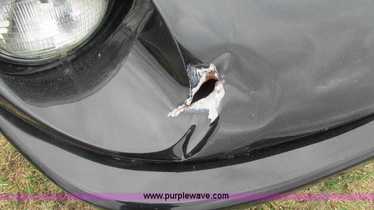 image for item AY9940 1992 Alfa Romeo Spider Veloce convertible