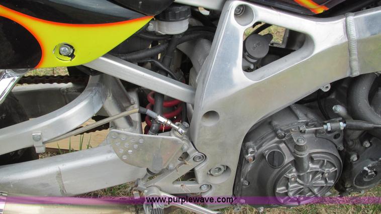 image for item AY9941 1996 Honda CBR900RR motorcycle