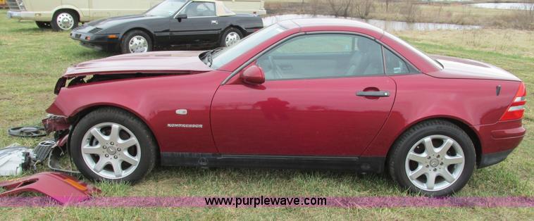 image for item AY9945 1999 Mercedes Benz SLK230 Kompressor convertible