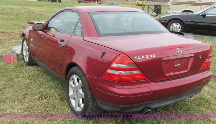 image for item AY9945 1999 Mercedes Benz SLK230 Kompressor convertible