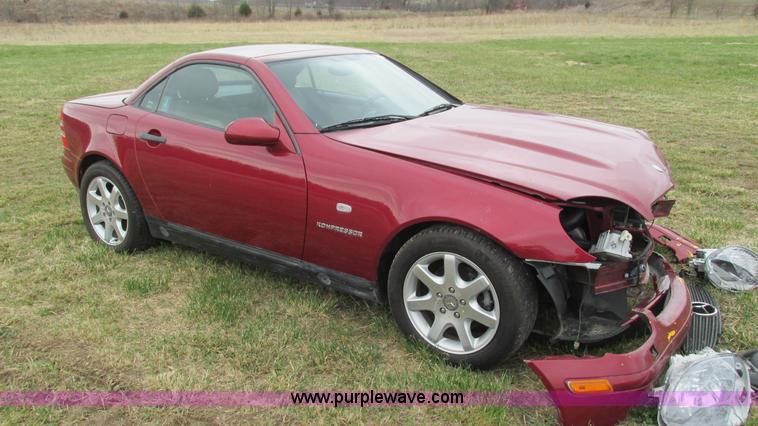 image for item AY9945 1999 Mercedes Benz SLK230 Kompressor convertible