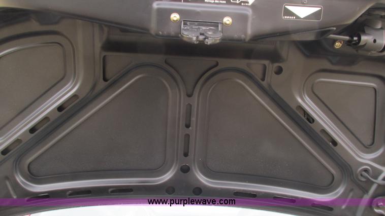 image for item AY9945 1999 Mercedes Benz SLK230 Kompressor convertible