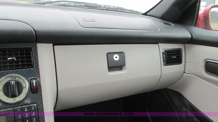 image for item AY9945 1999 Mercedes Benz SLK230 Kompressor convertible