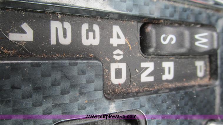 image for item AY9945 1999 Mercedes Benz SLK230 Kompressor convertible