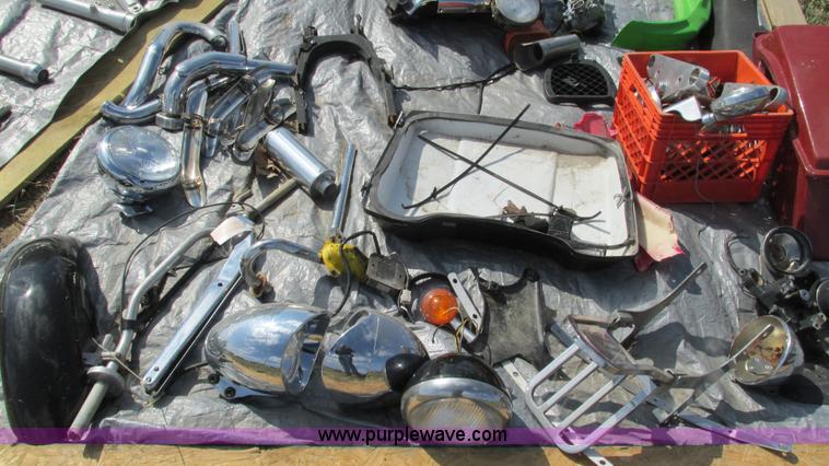 image for item AY9947 Assorted motorcycle parts