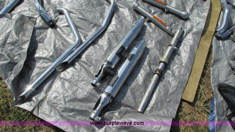 image for item AY9947 Assorted motorcycle parts