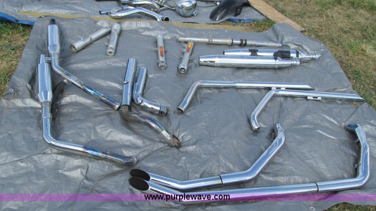 image for item AY9947 Assorted motorcycle parts