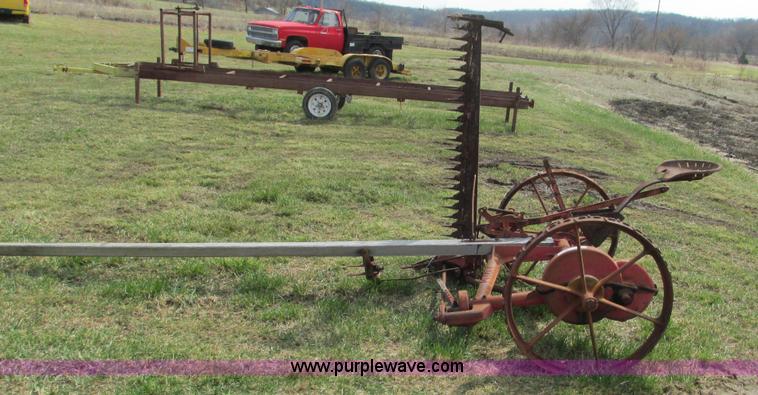 image for item AY9948 Oliver horse drawn sickle mower
