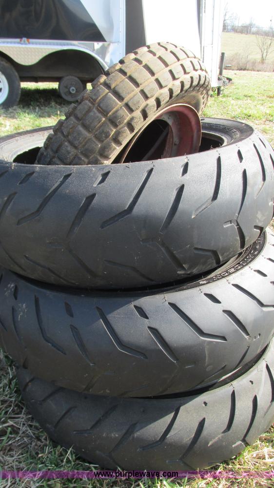 image for item AY9953 (18) motorcycle tires