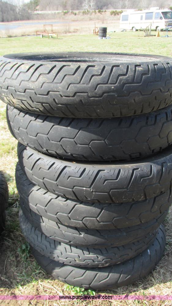 image for item AY9953 (18) motorcycle tires