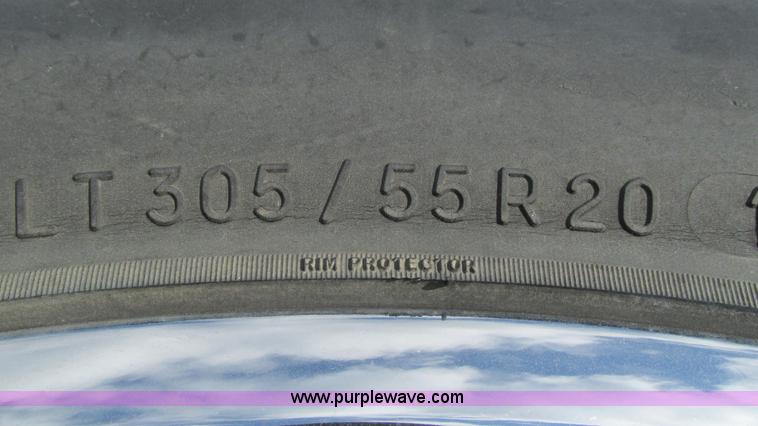 image for item AY9954 Assorted tires and wheels