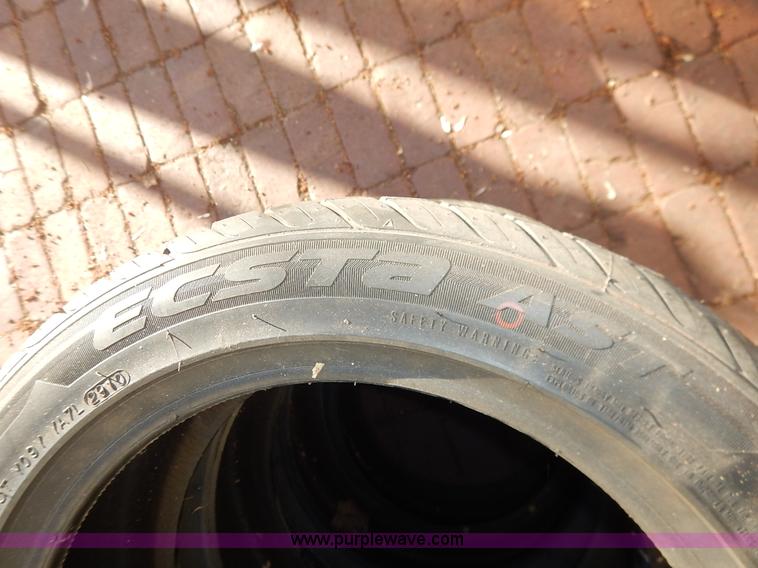 image for item BC9506 (4) Kumho 195/50R15 tires