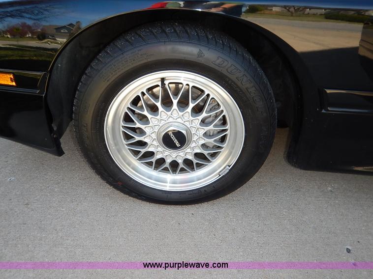 image for item BC9507 1991 Mazda RX-7 convertible