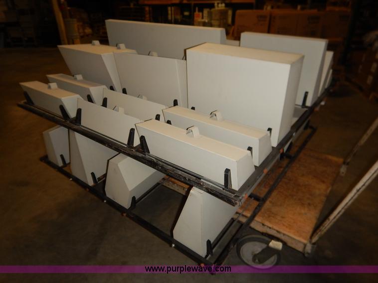 image for item BC9642 Assorted items