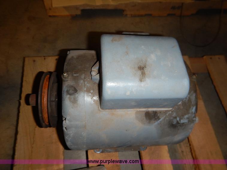 image for item BC9649 (2) rebuilt motors