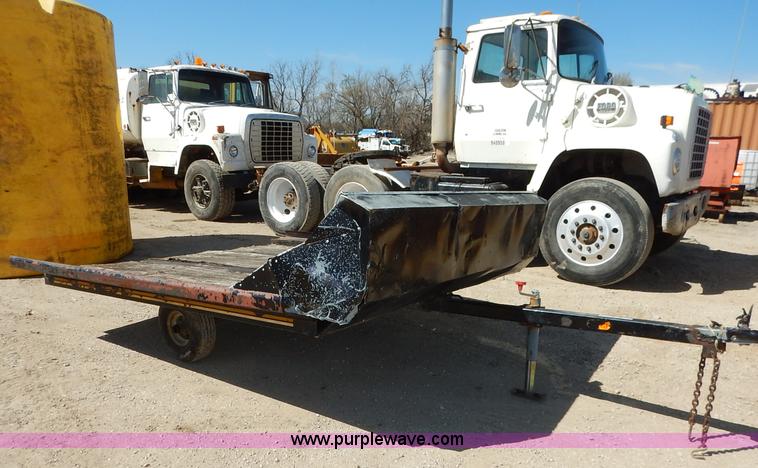 image for item BO9454 Tilt deck utility trailer