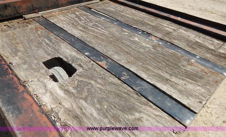 image for item BO9454 Tilt deck utility trailer