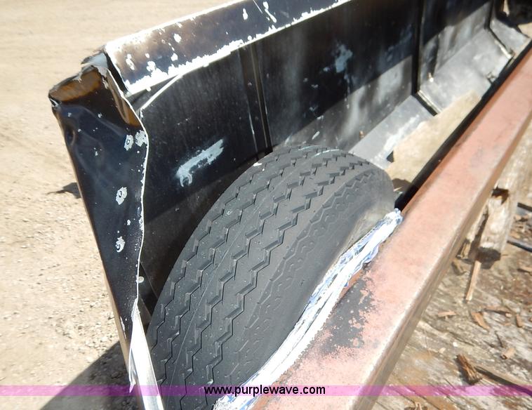 image for item BO9454 Tilt deck utility trailer